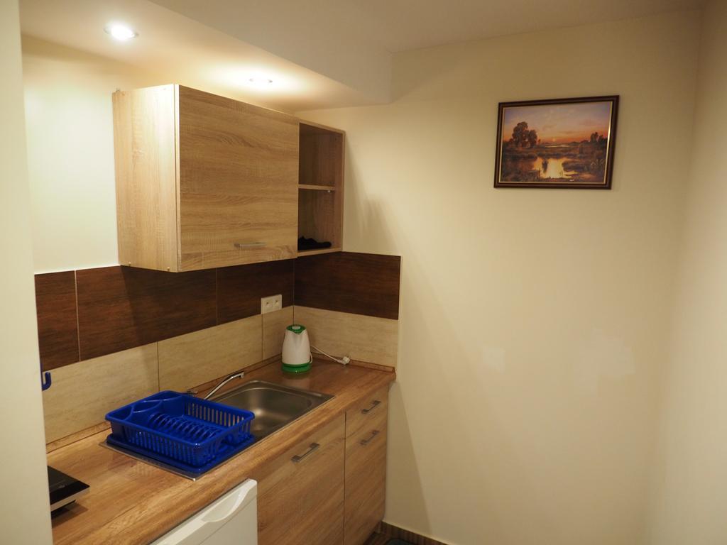 Sztorem Apartment *